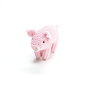 Pig PDF knitting pattern