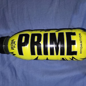 ULTRA RARE Prime Hydration La Velada Del Ano 500ml Exclusivo español