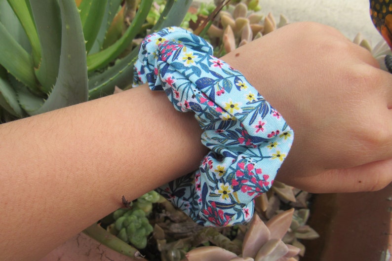 Leaves Floral Scrunchie Homemade