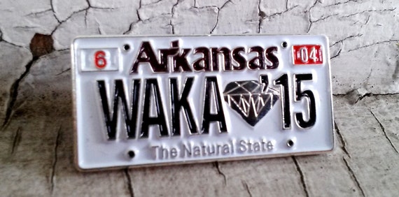 2015 Wakarusa Music Festival - License Plate Lapel Pin - Waka 15