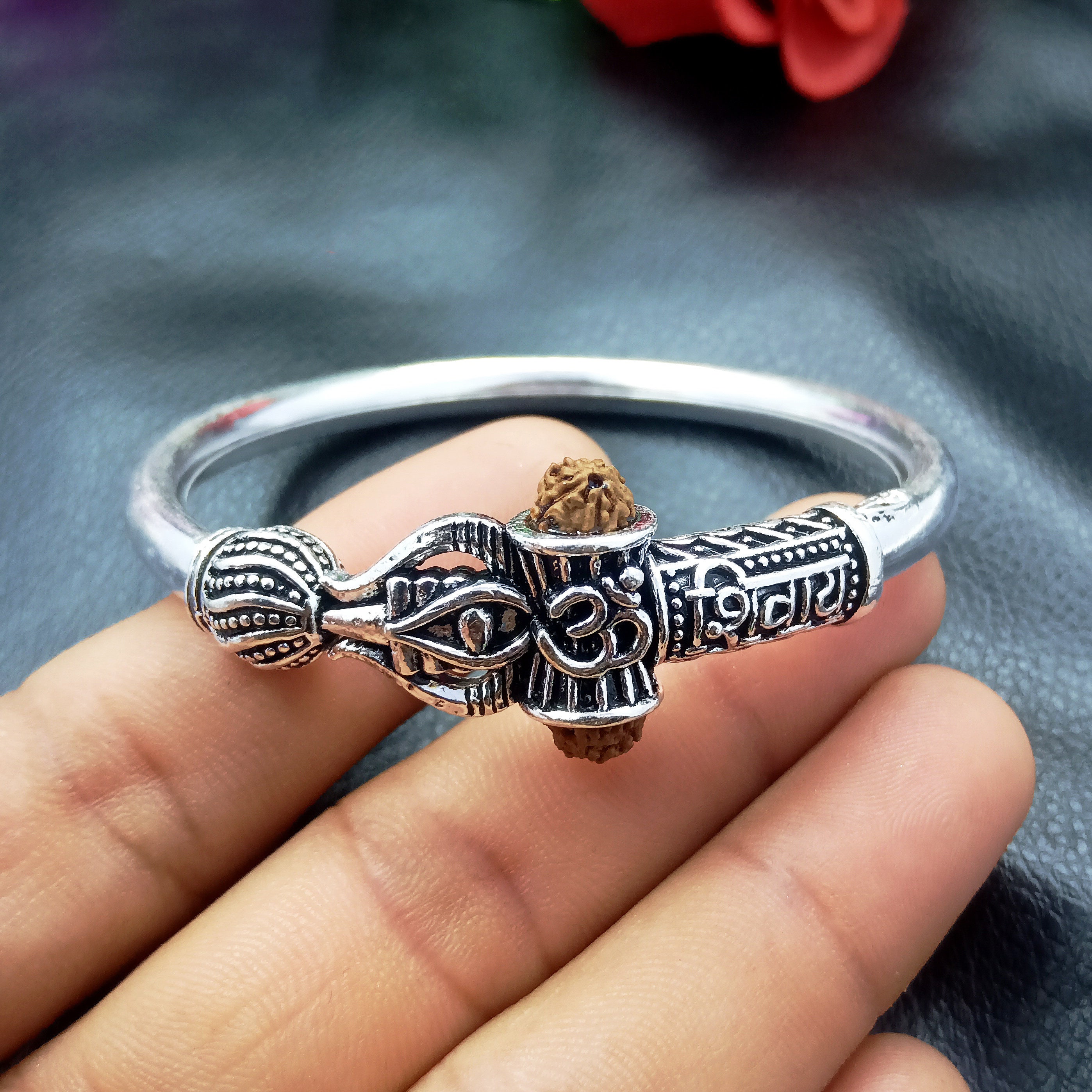 Shiva trishul best sale bracelet