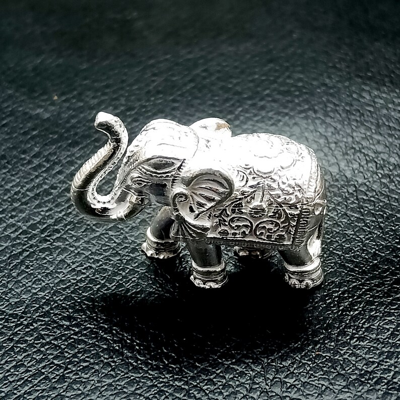 999 Silver Elephant Statue Elephant Article Silver Elephant Etsy
