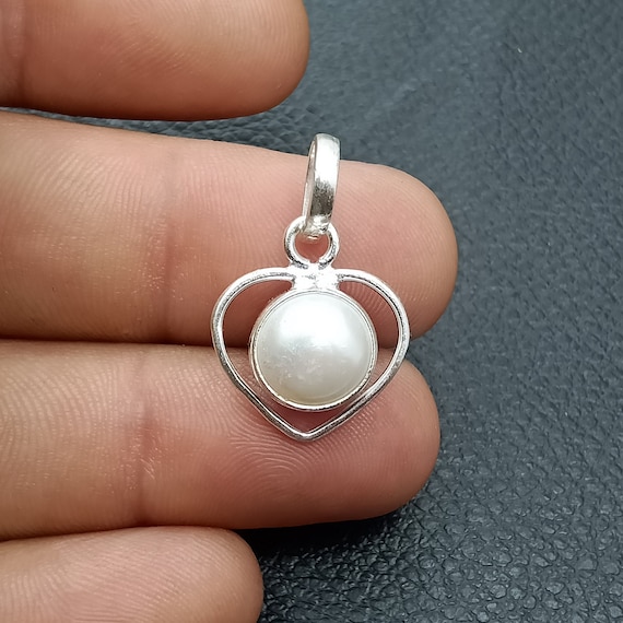 10-11mm Freshwater Mabe Pearl Pendant with 925 Sterling Silver Chain –  Absolute Pearl