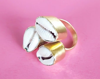 Gold Plated Brass Ring, Cowrie Shell Ring, Unique Ring, Three Stone Ring, Designer Stone Ring, Vermeil Rings, Seashell Ring, Size 7