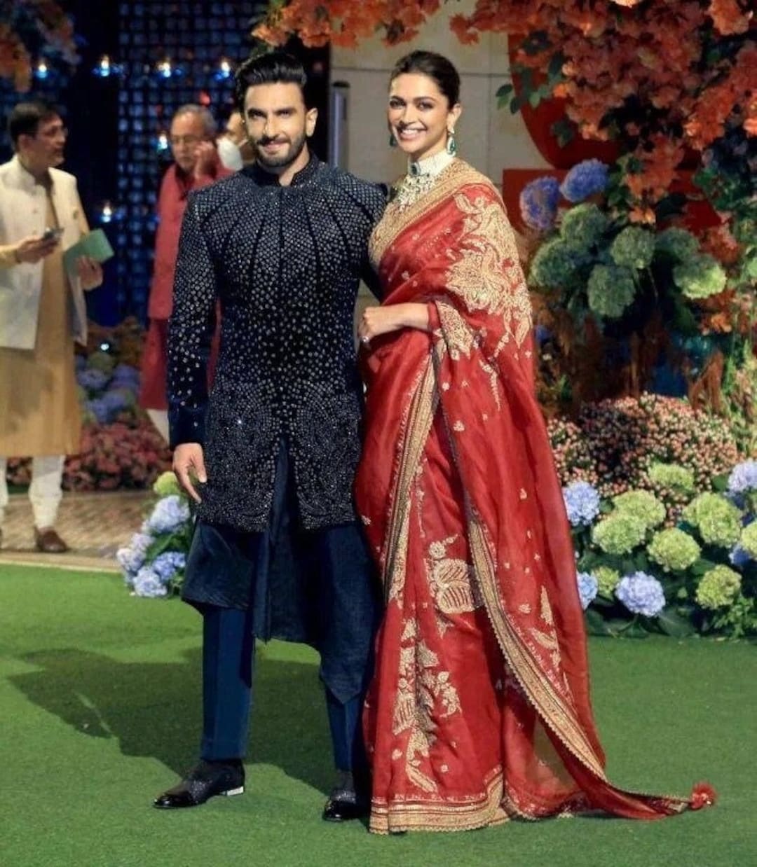 ranveer singh in a black embroidered sherwani