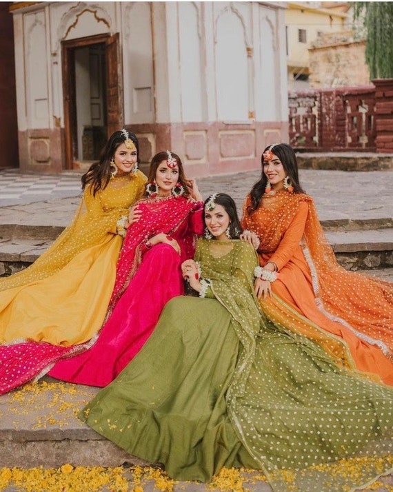 Mehendi Wear Dresses - Buy Indian Ethnic Mehendi Function Clothing Online  For Women – Indya