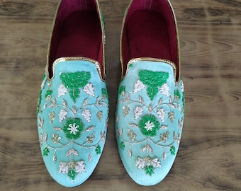 Men Embroidered Shoe