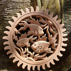 Unique Hand-Carved Aquarium Wood Wall Art - Stunning Wall Decor Piece,Rustic Aquatic Beauty: Handmade Wood Carving for Your Wall