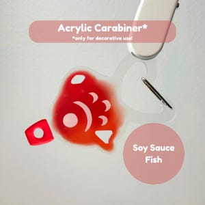 Genomskinlig akrylkarbinhake i sojasåsfisk
