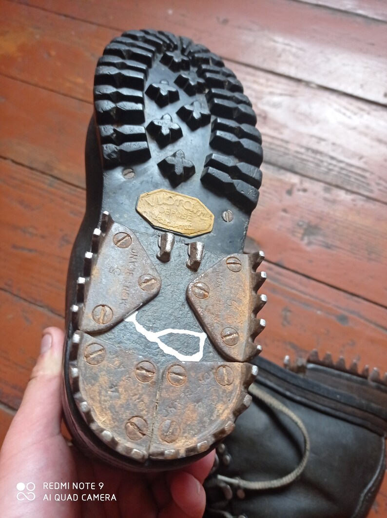 Vintage Swiss hiking boots 70s Vibram Size 5.5/Vintage Swiss Etsy