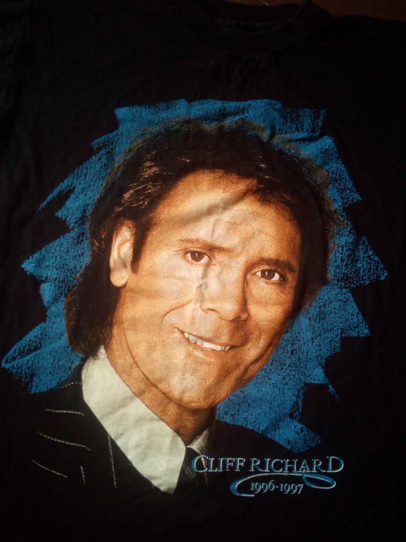 cliff richard t shirts uk