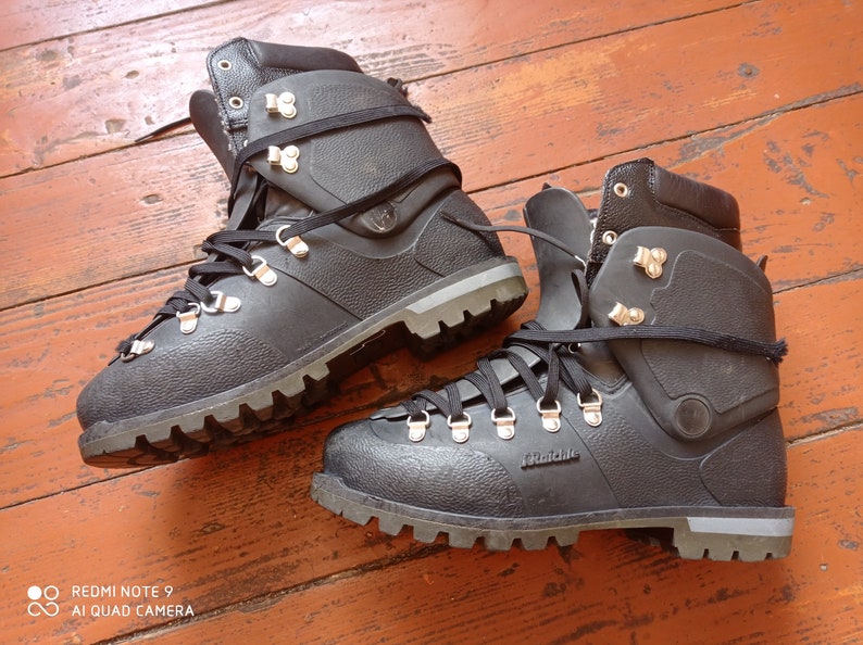 Vintage Swiss hiking boots Raichle Size 8.5/trekking boots Etsy