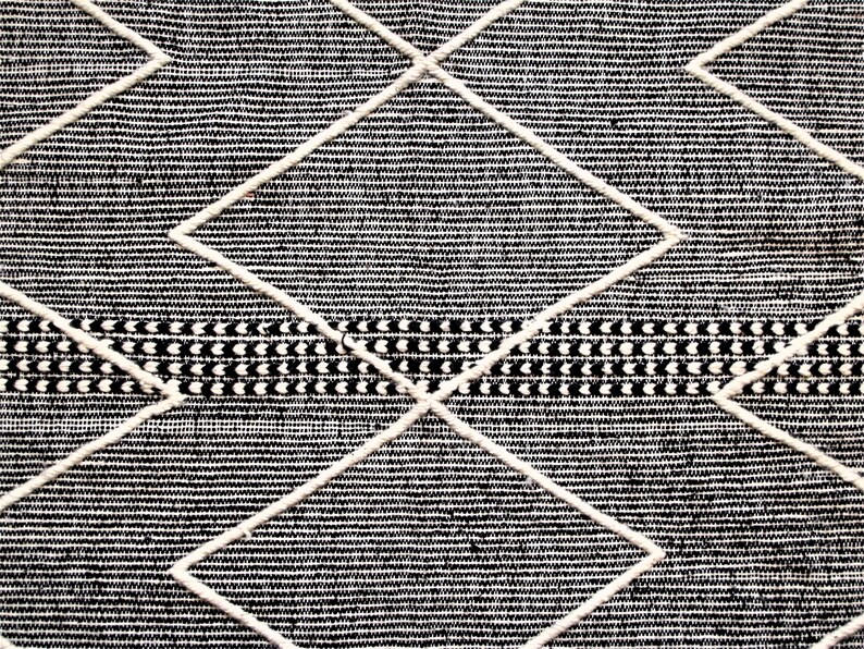 Moroccan Handmade Berber Rug Tribal from Atlas Mountains // 8.2 x 5ft // Fairtrade image 8
