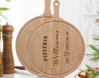 Personalised Round Pizza Board, Wood Chopping Board, Housewarming Gift, Engraved Name, Cheese Board, Charcuterie Board, Fruit Platter