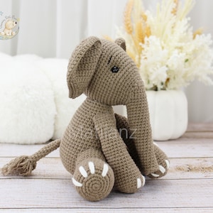 Crochet Elephant, amigurumi elephant, gray elephant plush, elephant plush, elephant gift for kid, collectable stuffed animal,