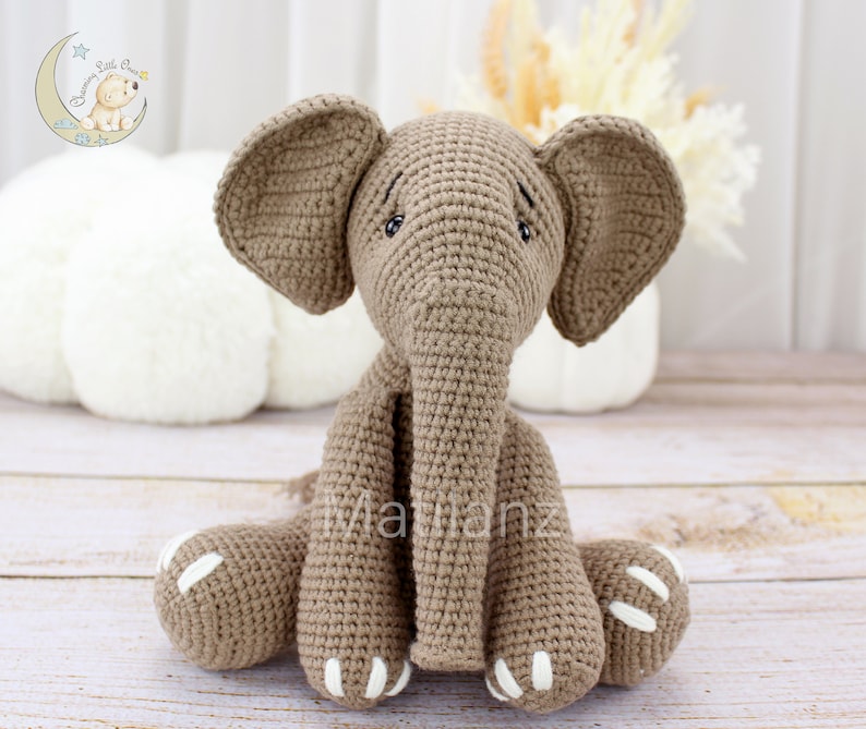Crochet Elephant, amigurumi elephant, gray elephant plush, elephant plush, elephant gift for kid, collectable stuffed animal,