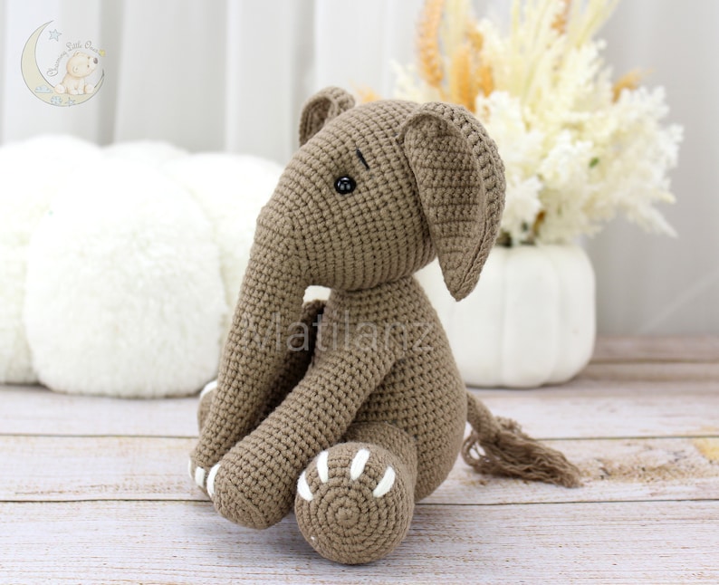 Crochet Elephant, amigurumi elephant, gray elephant plush, elephant plush, elephant gift for kid, collectable stuffed animal,