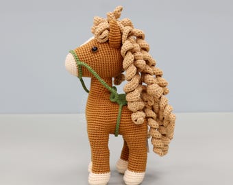 Crochet Horse Plushie, Amigurumi Stuffed Animal, Golden Amber with Cream Muzzle, Horse Lover Gift
