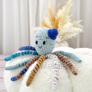 Handmade Octopus, Gift for Preemie Babies, Crochet Animals, Crochet Octopus, Unique Baby Gift, Preemie Gift, Preemie Baby Gift, Stuffed Toys image 3