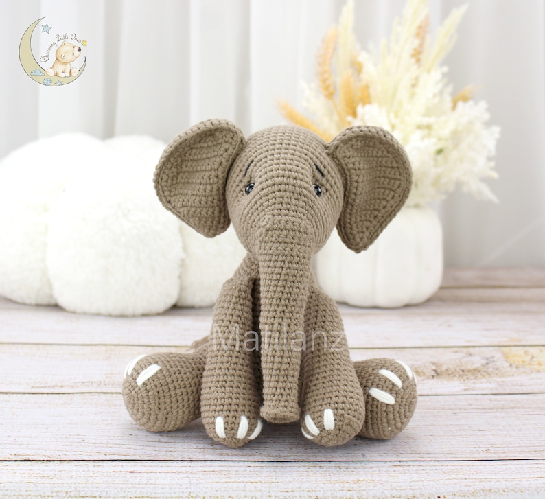 Crochet Elephant, amigurumi elephant, gray elephant plush, elephant plush, elephant gift for kid, collectable stuffed animal,