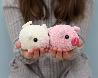 Crochet Pig Plushy, Handmade Amigurumi Stuffed Animal, Chubby Pink Piggy Gift for Kids