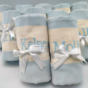 Gepersonaliseerde Turkse handdoek, katoenen handdoek, gepersonaliseerd cadeau, aangepaste huwelijksgeschenken, stranddecor, geschenken bruidsmeisje, gunsten vrijgezellenfeest