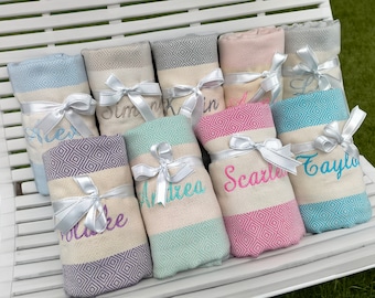 Gepersonaliseerde strandlaken, Turkse katoenen handdoek, bruidsmeisje cadeau, vrijgezellenfeest gunst, huwelijkscadeau, cadeau voor haar, cadeau bruidsmeisje