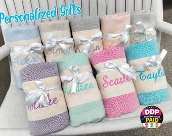 Personalized Gift Towel, Turkish Beach Towel, Bridal Shower Gifts, Bachelorette Party Favor, Wedding Gift, Bridesmaid Gift, Anniversary Gift