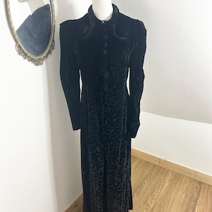 1930s Opera Jacket with Silk Lining