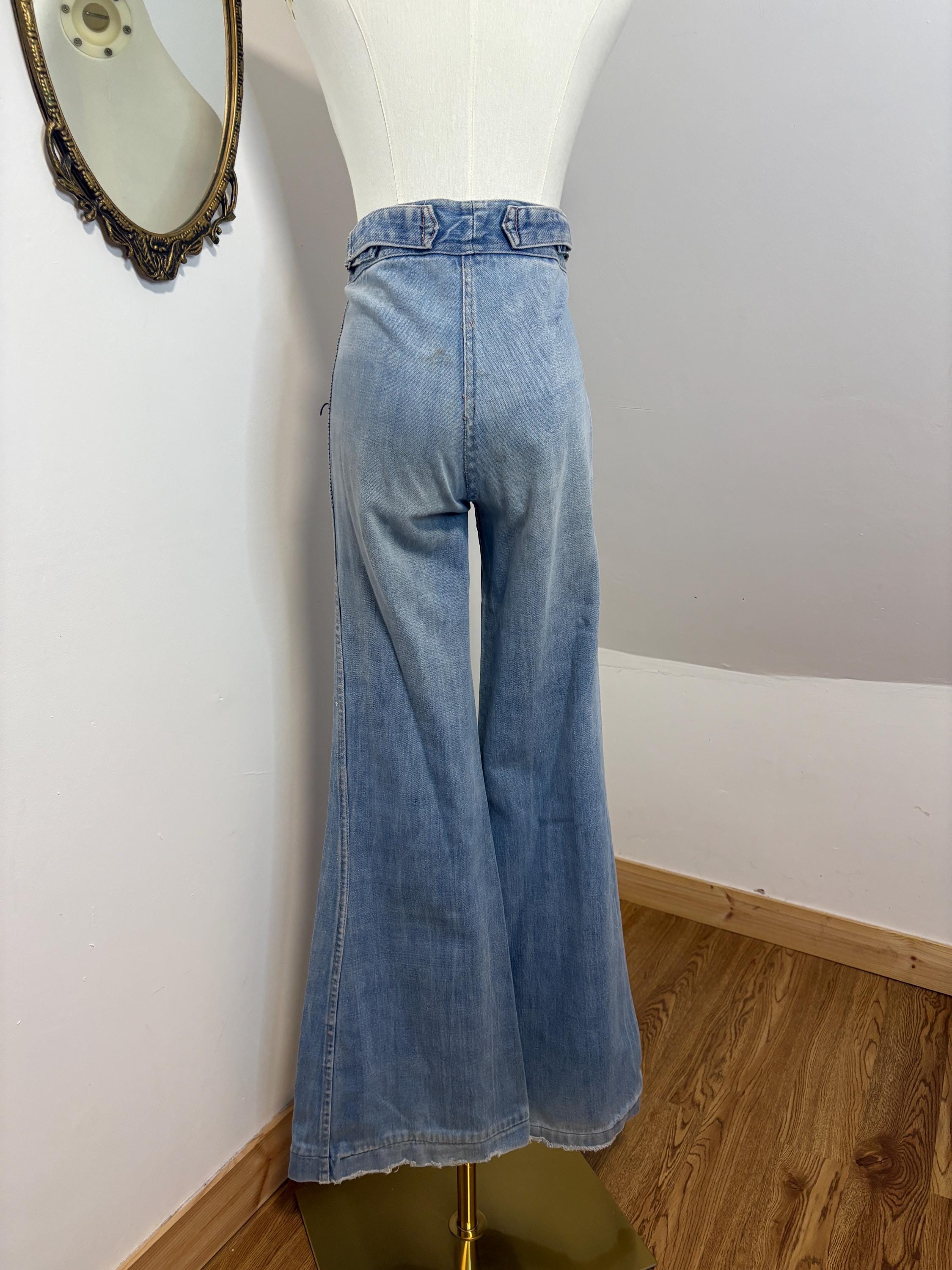 00s dark wash flares