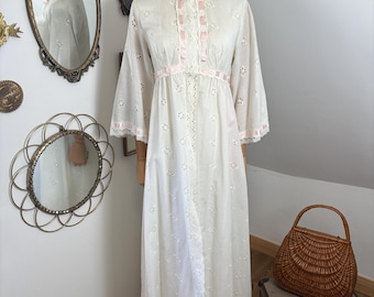 Conjunto de dos piezas de la marca 'Saxon Lingerie' de los años 60.