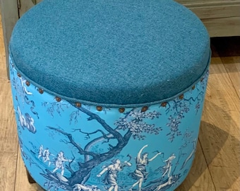 Pouf rond 1900 entièrement restauré.