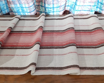 手織りリネンテーブルクロス：スウェーデン風ラスティックピンク