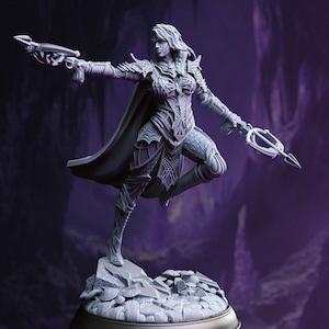 DnD Miniature Drow Assassin miniature for Dungeons and Dragons tabletop RPG Wargaming miniature from DM Stash