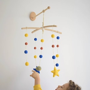 Adjustable Wall Mounted Wooden Mobile Crib Arm, Baby Mobile Wall Wooden Hanger Arm