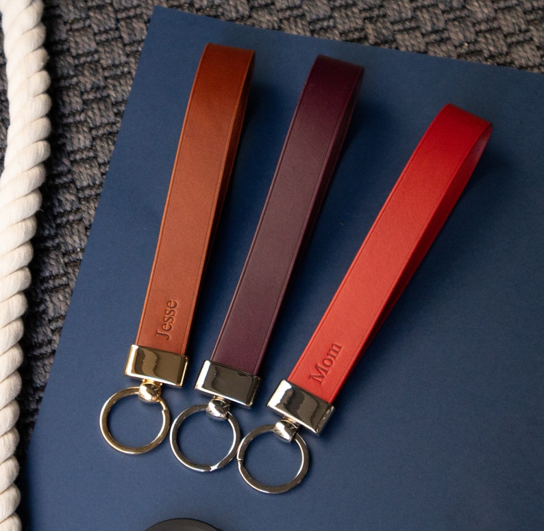 Personalized Leather Wrist Lanyard, Wristlet Keychain, wrist strap key fob, leather keychain wristlet, lanyard for keys, key wrist strap Bild 3