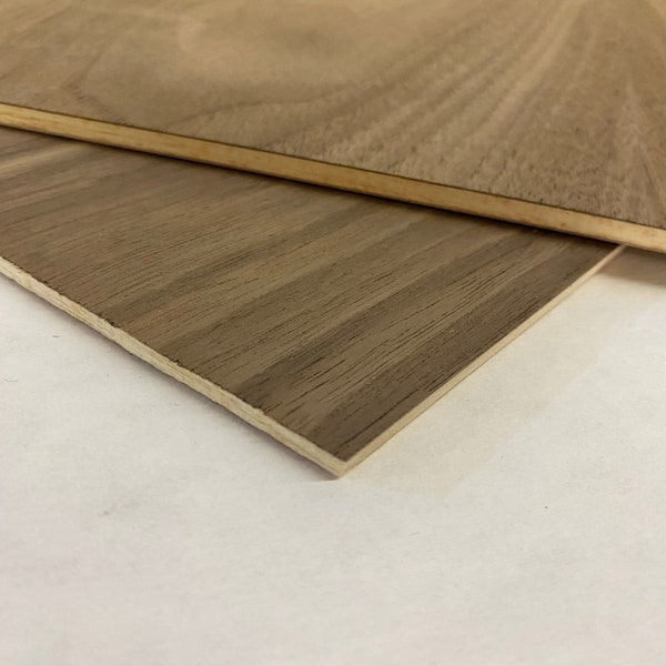 Walnut Veneer Plywood with Soft Core