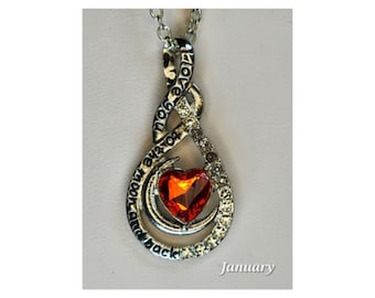 Collar con piedra natal "Te amo hasta la luna y más allá"