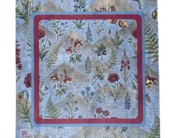 Tapete de Mahjong – Neopreno de 33x33 cm / Colección Blueberry Summit / Tapete de Mahjong lavable / Accesorio de Mahjong con temática de montaña