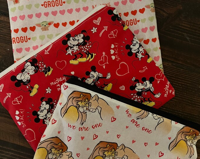 Disney Valentines Zipper pouch