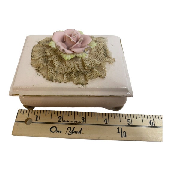 Vintage Porcelain Pink Trinket Jewelry Box 3D Pin… - image 10