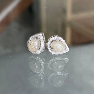 Cremation Earrings (1 pair)