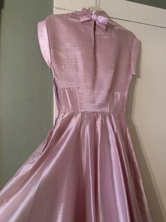 1950s Petal Pink/Lilac Organza Pintucked Party Dr… - image 3