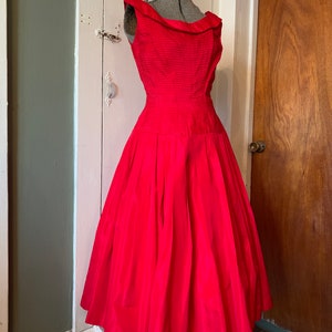 1950s Gigi Young Bright Red Full Skirt Pleated Party Dress Princess Seamed and Layered Bodice XS image 4