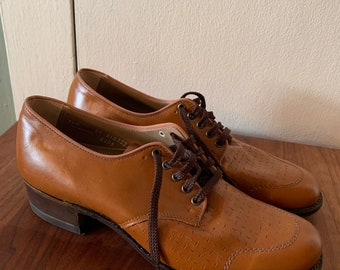 1970s 1930s Style Leather Detailed Lace Up Oxfords | 1940s Style Vintage Shoes | 7.5 / 8