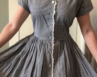 1950s Navy Cotton Gingham Day Dress Shirtdress with Lace Trim | M