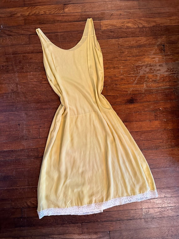ワンピース 1920s Yellow Silk Slip Dress Pretty 1920's Yellow Silk Slip Dress With Matching Lace Top