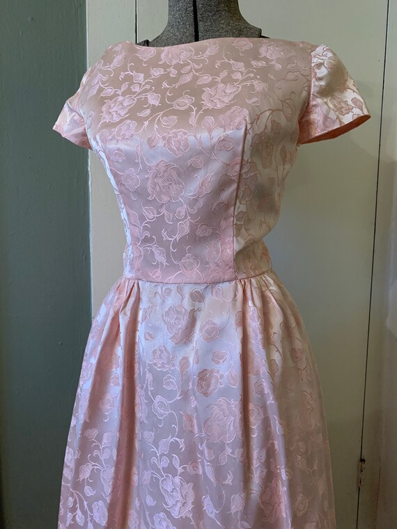 1950s Emma Domb Pink Floral Brocade Gown | S — M - image 3