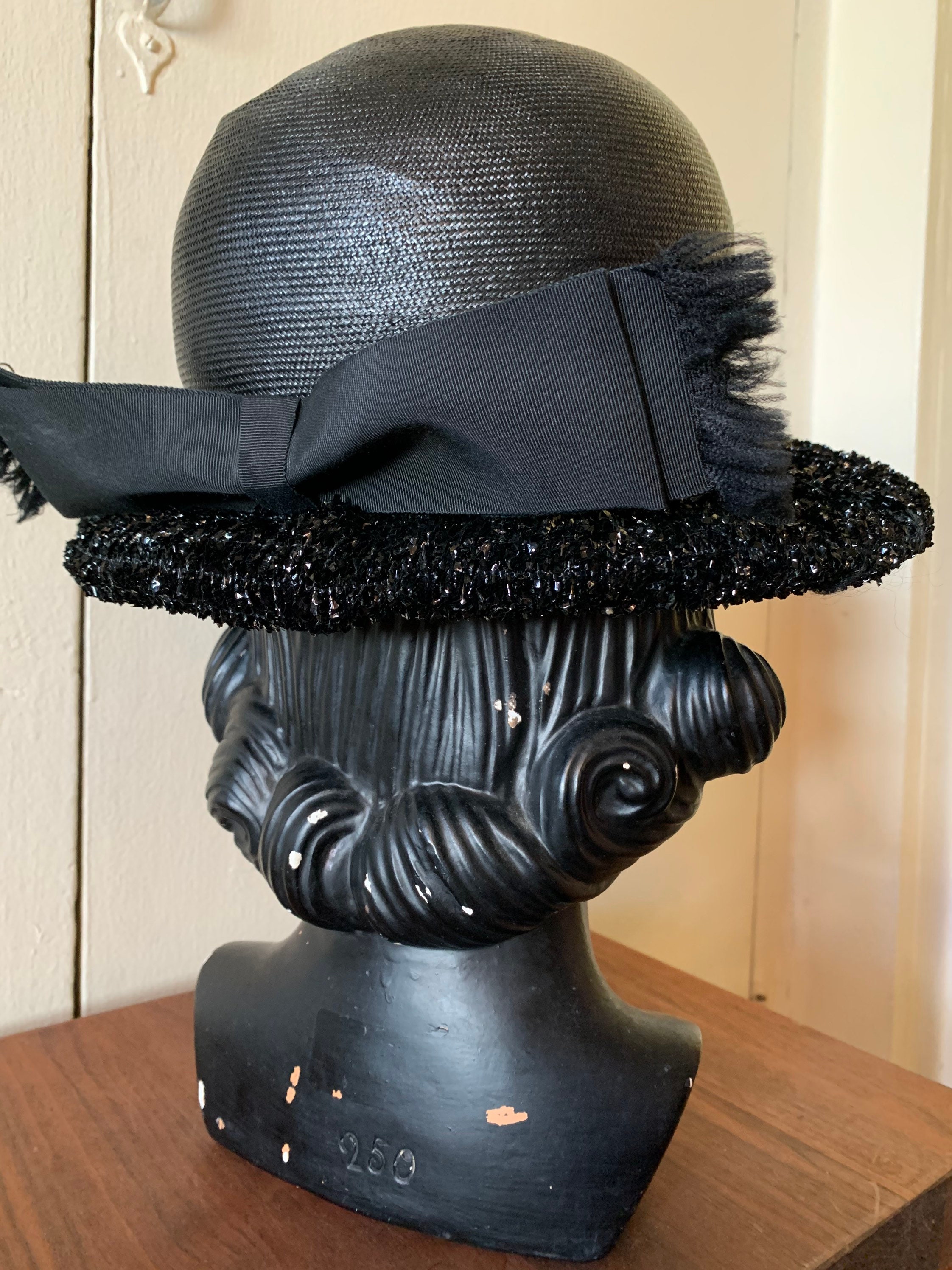 Christian Dior \'Miss Dior\' 1960\'s Vintage Leather White and Black Mod Cloche Hat Vintage Christian Dior Hats - 79 For Sale at 1stDibs  main image 2