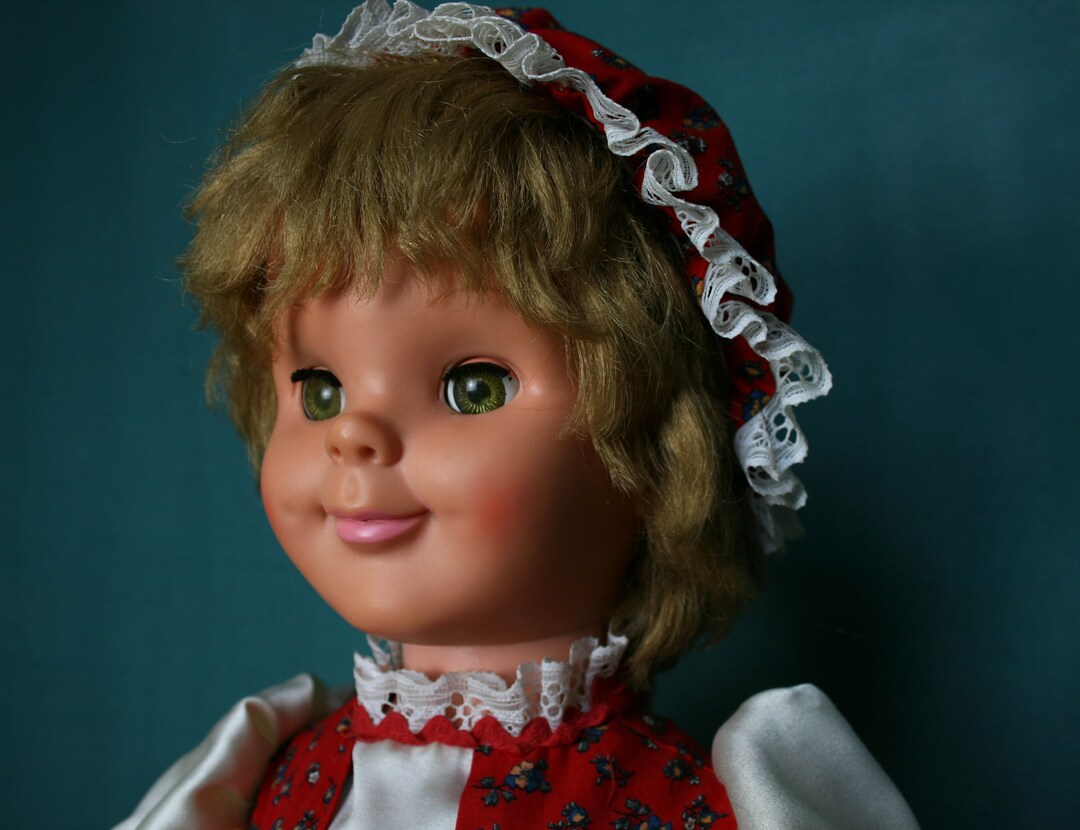 Hard Plastic Vintage Uneeda Doll 32 Featuring Hand Made Etsy